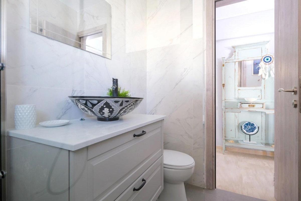 Beach Luxe In Glyfada, Athens Riviera By Ghh Bagian luar foto